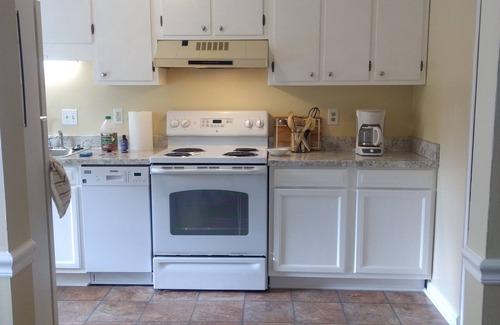 Rosewood Condo | Convenient 2-Bedroom Condo Near USC and Downtown Columbia