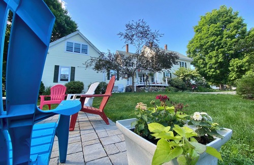 Waldoboro Apartment | Private Retreat with Pet-Friendly Perks and Breakfast Included