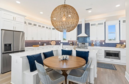 Crescent Beach House | Exquisite Beachfront Homes with Private Pools and Ocean Views