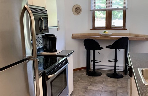 Mont-Tremblant Condo | Family-Friendly Getaway: 2 Bed, Pool & Jetted Tub