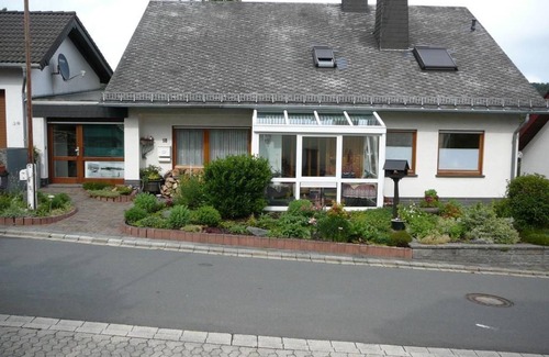Virneburg Apartment | Guest Rated 10/10: House Burgblick 2 Bed Apartment
