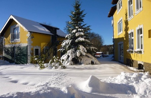 Monschau Apartment | Pet-Friendly 2-Bed Apartment Goffart - Guest Rated: 9.8