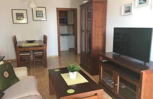Vera Apartment | Beachside 2-Bed Apartment with Pool, Spa & Ocean Views