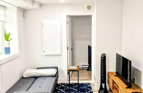 Grandview-Woodland Apartment | Cozy Garden Apartment with Private Parking & Central Location
