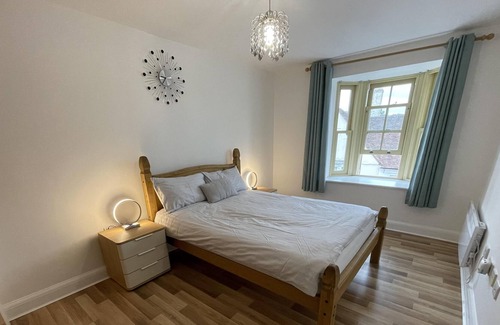Colchester Apartment | 2-Bed Apartment in Colchester