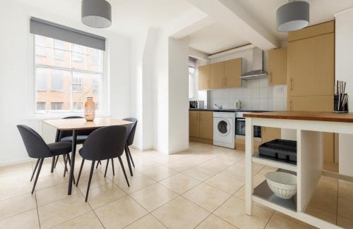 Weavers Apartment | 2 Bed Apartment in Shoreditch