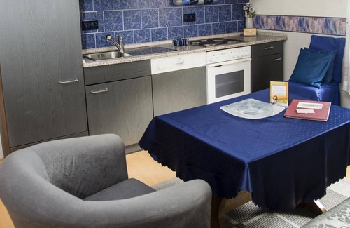 Monreal Apartment | Ocean View 2 Bed Apartment Walkmühle - Guest Rated 10/10