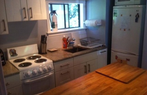 Provincetown Condo | Cozy East End Condo with Pool and Oceanfront Views