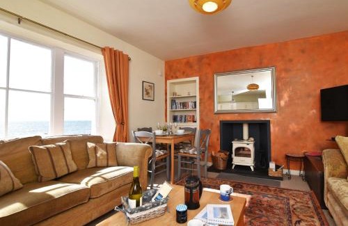 Pittenweem House | Family-Friendly 2-Bed Hotel in Anstruther - Pet Friendly Stay