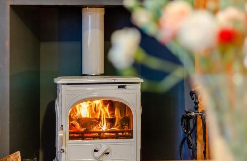 Pittenweem House | Family-Friendly 2-Bed Hotel in Anstruther - Pet Friendly Stay