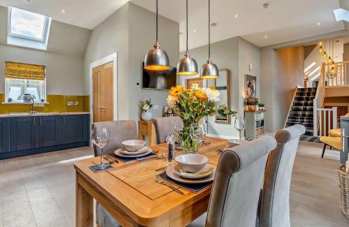 Auchterarder House | Family-Friendly 2-Bed Retreat in Auchterarder, Pet Welcome