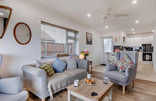 Bacton House | Cozy 2-Bed Retreat in Bacton – Perfect for Families & Pets