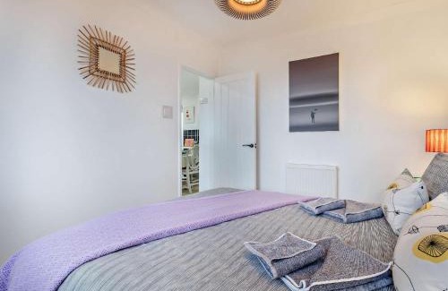 Bacton House | Cozy 2-Bed Retreat in Bacton – Perfect for Families & Pets