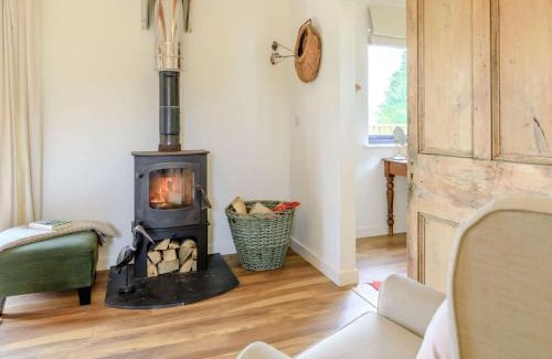 Barnstaple House | Discover a 2-Bed Retreat in Barnstaple, Pet Friendly