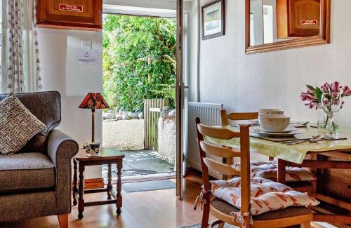Braithwaite House | Discover a 2-Bed Retreat in Braithwaite with Great Amenities