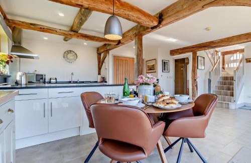 Thelnetham House | Family-Friendly 2 Bed Accommodation in Bury St Edmunds