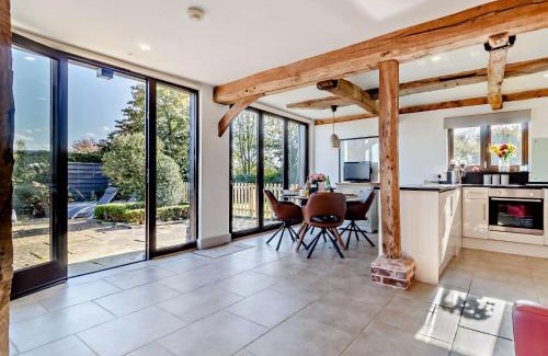 Thelnetham House | Family-Friendly 2 Bed Accommodation in Bury St Edmunds