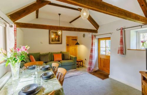 Chulmleigh House | Family-Friendly 2-Bed Retreat in Chulmleigh with Pool