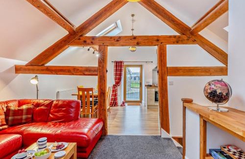 Newcastle-on-Clun House | Family-Friendly 2 Bed Retreat in Clun with Hot Tub
