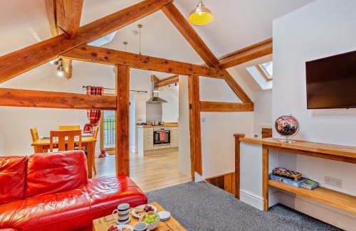 Newcastle-on-Clun House | Family-Friendly 2 Bed Retreat in Clun with Hot Tub