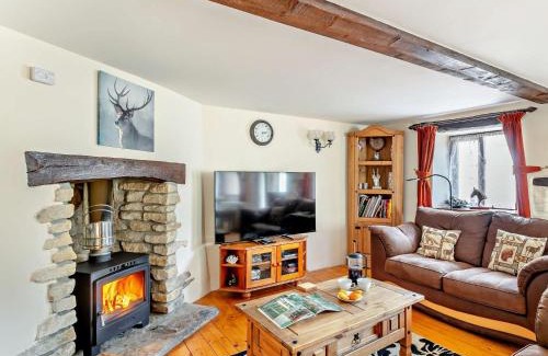 Brayford House | Pet-Friendly 2-Bed Retreat in Exmoor National Park