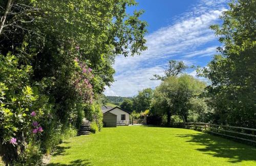 Two Waters Foot Apartment | Family-Friendly 2 Bed Retreat in Beautiful Fowey