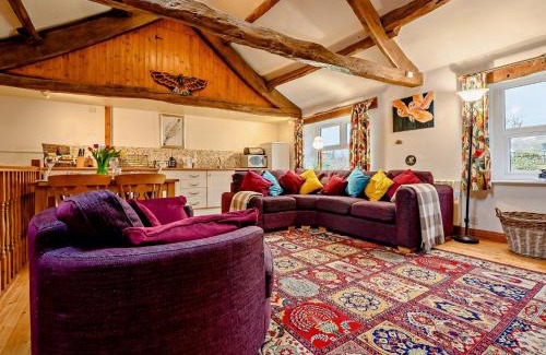 Gamblesby House | Pet-Friendly 2-Bed Retreat in Gamblesby, Ideal for Families