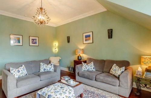 Inverness City Centre Apartment | Family-Friendly 2-Bed Retreat in Inverness - Rated 9.7/10