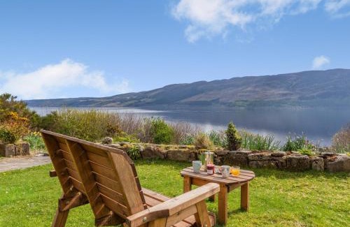 East Lewiston House | Family-Friendly 2-Bed Retreat Near Loch Ness - Top Rated!
