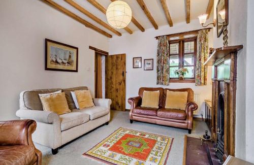 Pencelli House | Cozy 2-Bedroom Retreat in Pencelli - Pet & Child Friendly