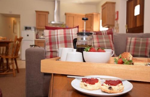 Rowlands Gill House | Comfortable 2-Bed Retreat in Rowlands Gill for Families