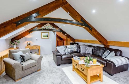 Worlington House | Family-Friendly 2-Bed Retreat in South Molton