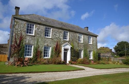 Saint Austell Bay House | Family-Friendly 2 Bed Retreat in St Austell
