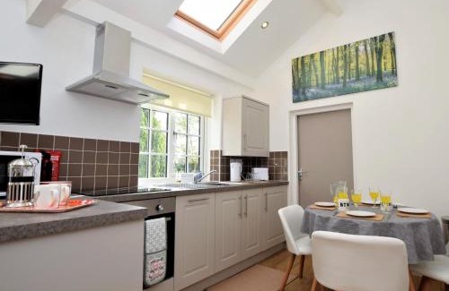 Carlton-in-Cleveland House | Cozy 2-Bed Retreat in Stokesley with Hot Tub Access