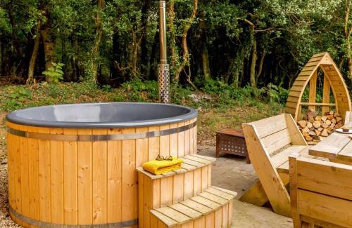 Widemouth Bay House | Family-Friendly 2 Bed Retreat in Widemouth Bay