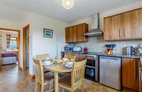 Upper Sapey House | Cozy 2-Bed Retreat in Worcester with Family-Friendly Amenities