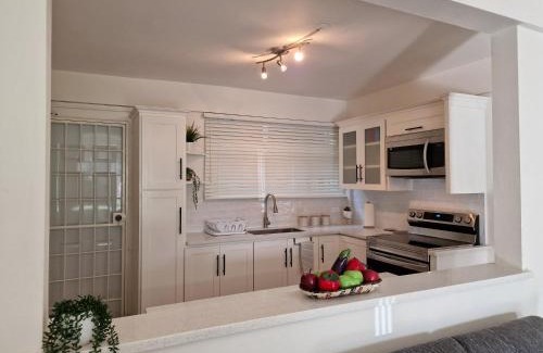 St. Augustine Apartment | Family-Friendly 2 Bed Hotel with Gated Parking & Modern Style