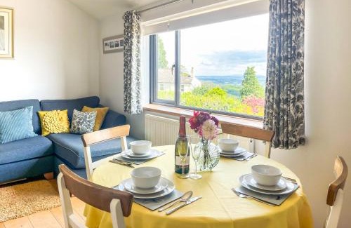Littledean House | Comfortable 2-Bed Property in Pet-Friendly Cinderford