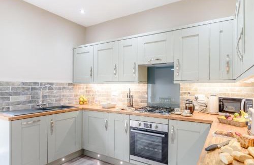 North Bitchburn House | Family-Friendly 2-Bed Retreat in Picturesque Hamsterley