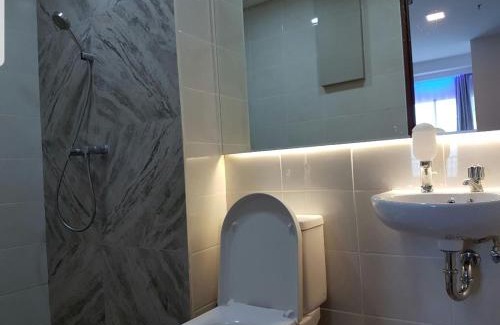 Pluit Apartment | Cozy 2 Bedroom Condo with Breathtaking Sea Views