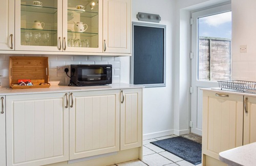 Fourstones Near Bentham Cottage | Cozy 2-Bedroom Stay in Clapham with Family-Friendly Perks