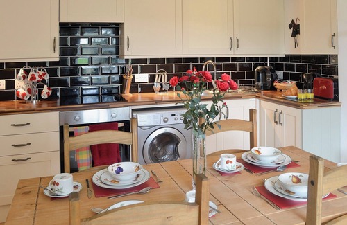 Newton Stewart Cottage | Pet-Friendly 2 Bedroom Retreat in Stairhaven with Ocean Views