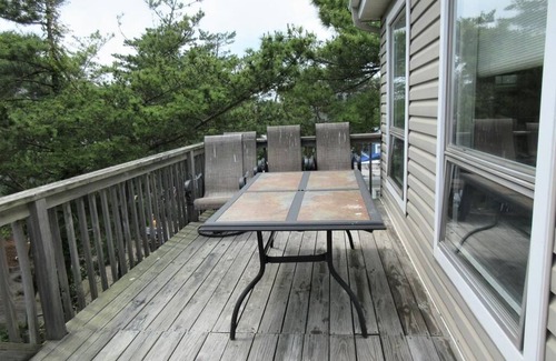 Ship Bottom Apartment | Inviting Oceanfront 2-Bedroom Apartment in Ship Bottom
