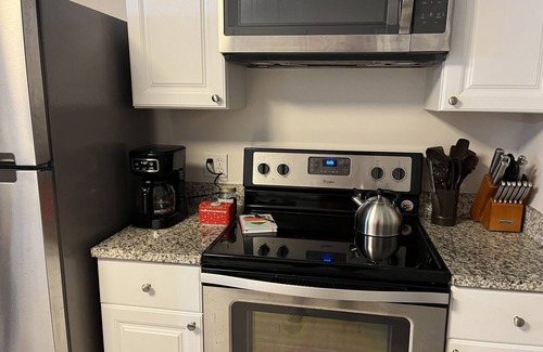 Siler City House | Exceptional 2 Bedroom Retreat Steps from Downtown Siler City