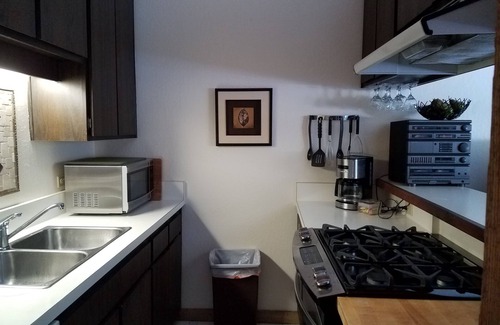 Truckee Condo | Cozy Ski-In/Ski-Out Condo at Northstar with Great Amenities
