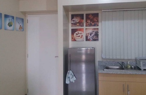 Valencia Condo | Spacious 2 Bedroom Haven with Pool & Breakfast Included