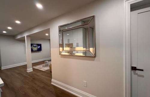 Richmond Hill Apartment | Family-Friendly 2 Bedroom Basement Unit with Parking