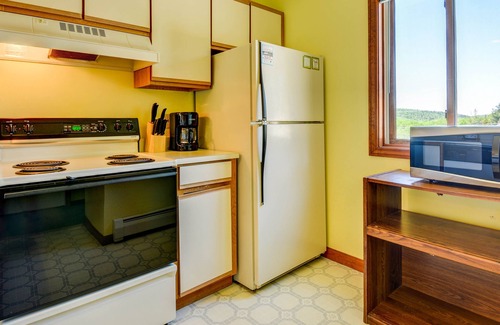 Bretton Woods Condo | Stunning 2 Bedroom Condo with Breathtaking Presidential Range Views