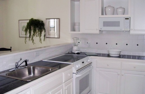 Misquamicut House | Beachfront Duplex with Pool and Ocean View in Misquamicut