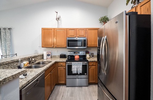 Chandler House | Pet-Friendly 2 Bed Oasis with Ocean View at Sunbird Resort